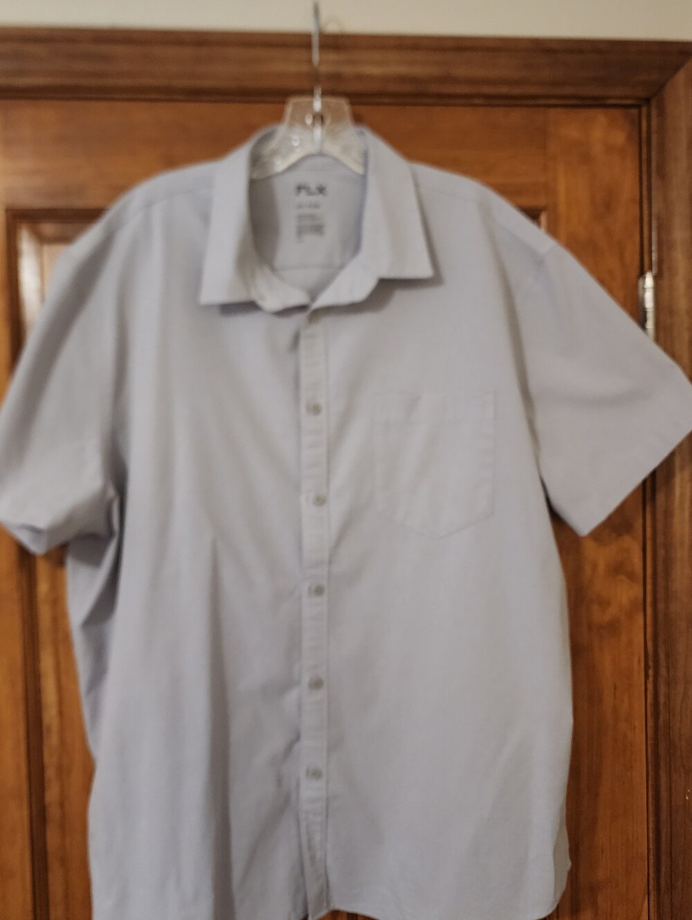 FLX Light Gray Short-Sleeve Button-Up Shirt